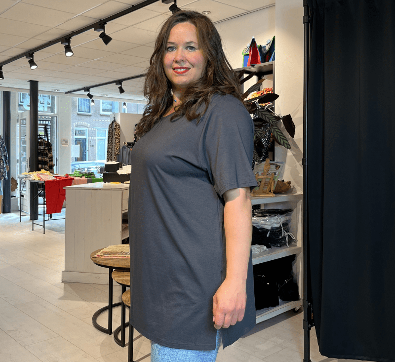 T-SHIRT EVA MORO
